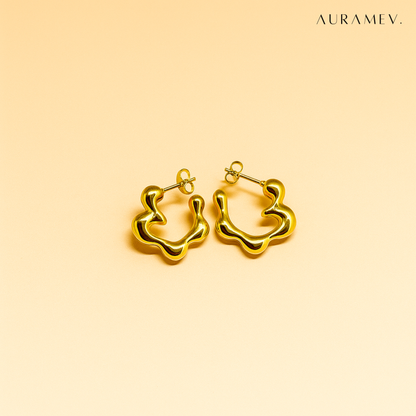 Waveform Curve Studs